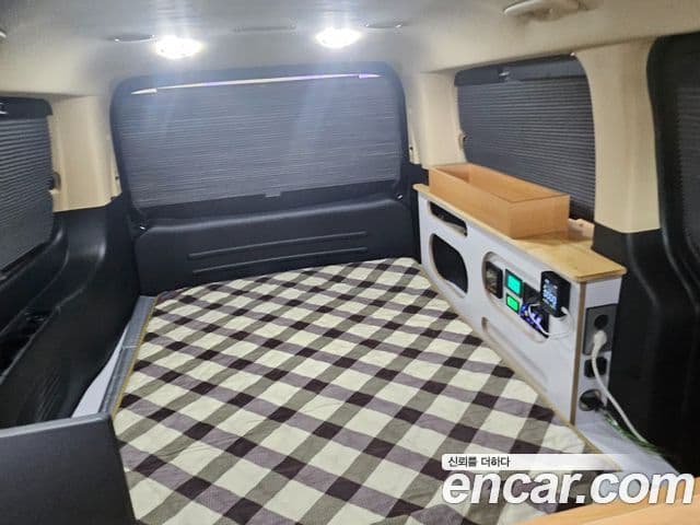 Hyundai Staria 2024 — Şəkil 14/20
