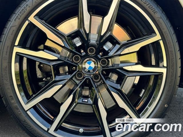 BMW 8 Series 2025 — ფოტო 4/20