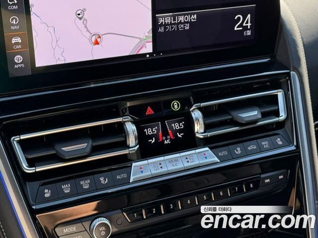 BMW 8 Series 2025 — ფოტო 13/20