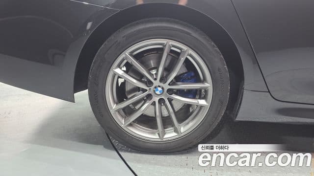 BMW 5 Series 2020 — Şəkil 5/20