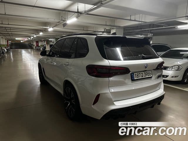 BMW X5M 2023 — ფოტო 13/14