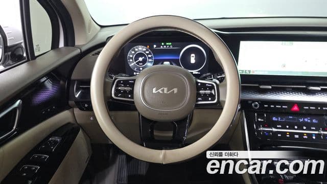 Kia Carnival 2022 — Şəkil 13/20