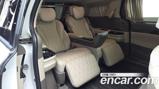 Kia Carnival 2022 — Şəkil 19/20