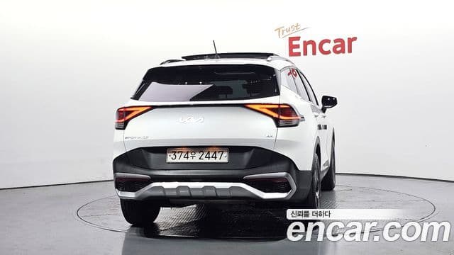 Kia Sportage 2022 — Фото 4/20