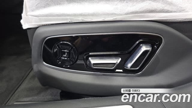 Audi S8 2025 — Photo 5/39