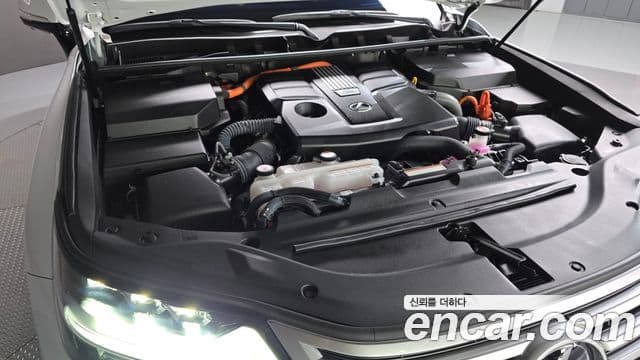 Lexus LX 2025 — Photo 11/44