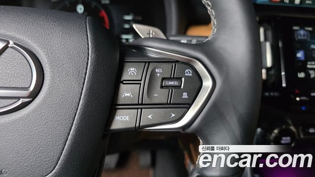 Lexus LX 2025 — Photo 29/44