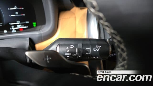 Lexus LX 2025 — Photo 8/44
