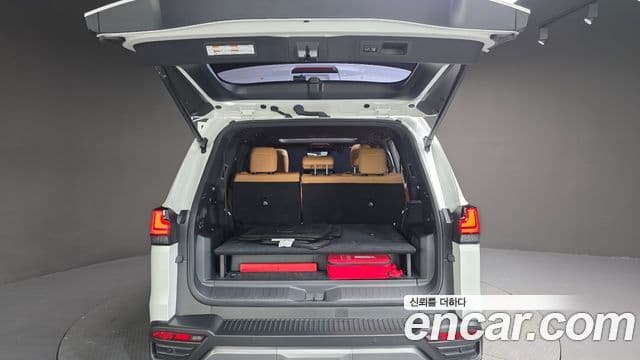 Lexus LX 2025 — Photo 7/44
