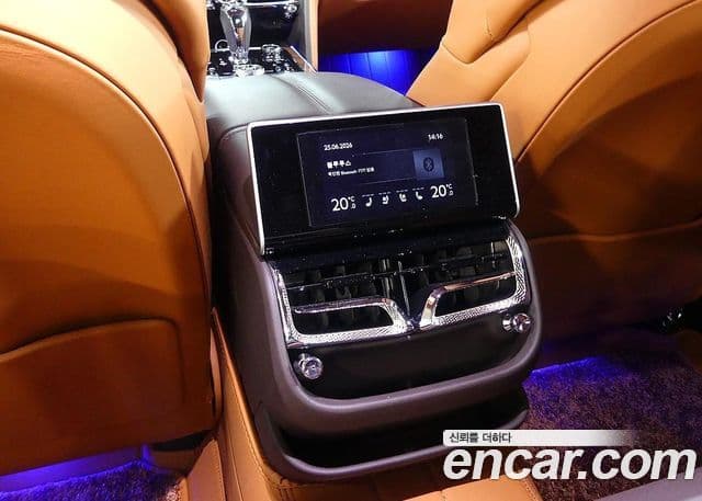 Bentley Flying Spur 2022 — ფოტო 1/20