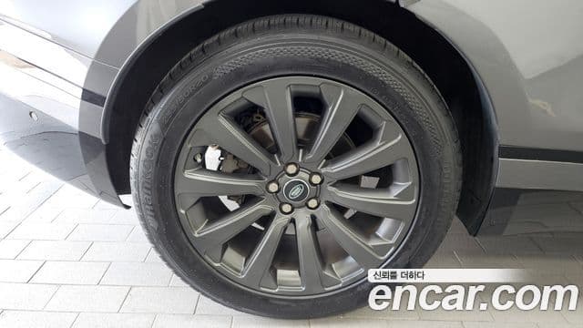 Land Rover Range Rover Velar 2018 — Şəkil 5/20