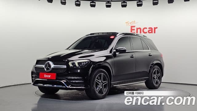Mercedes-Benz GLE-Class 2020 — ფოტო 1/20