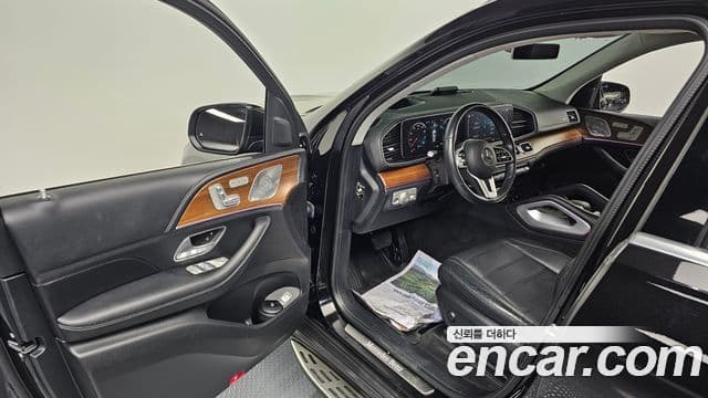 Mercedes-Benz GLE-Class 2020 — ფოტო 10/20