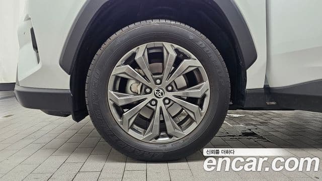 Toyota RAV4 2024 — Şəkil 4/20