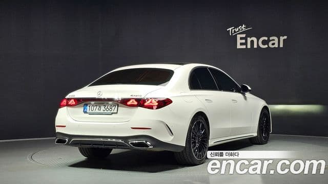 Mercedes-Benz E-Class 2025 — Şəkil 2/20