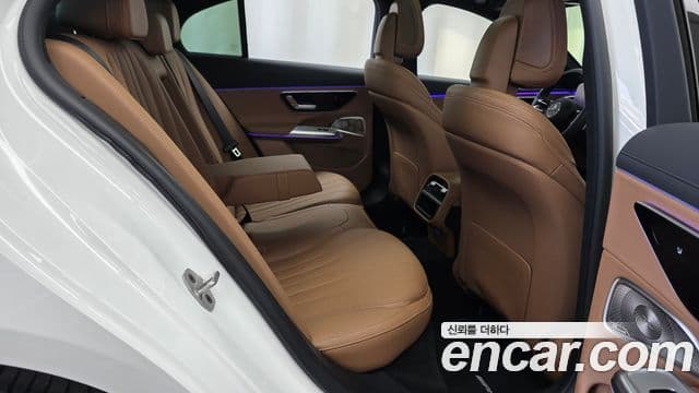 Mercedes-Benz E-Class 2025 — Şəkil 11/20