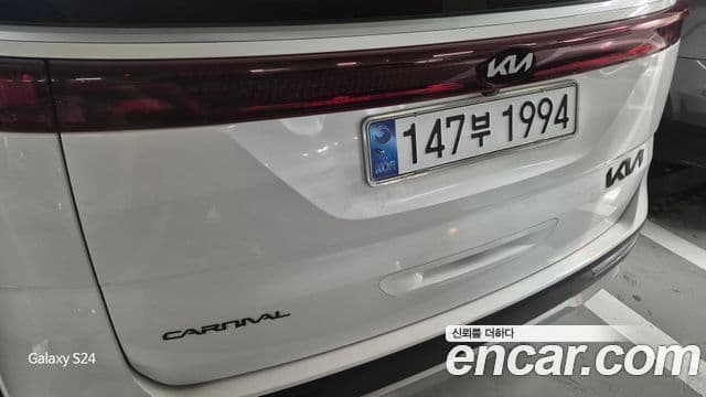 Kia Carnival 2021 — Фото 4/14