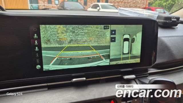 Kia Carnival 2021 — Фото 11/14