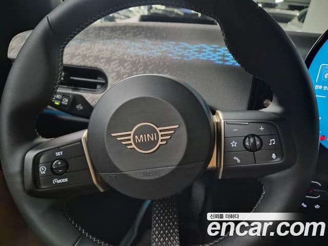 Mini Cooper S 2025 — ფოტო 6/20