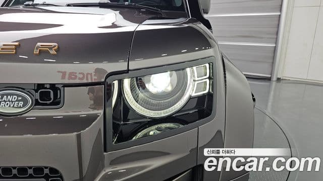 Land Rover Defender 2025 — Şəkil 17/20