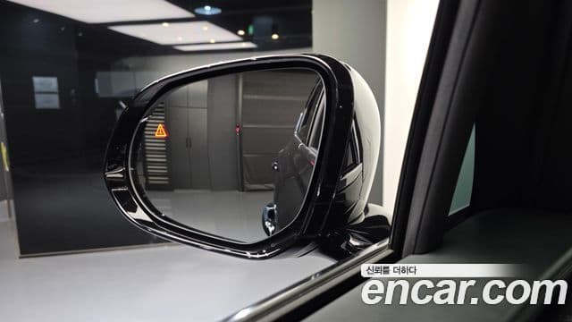 Genesis GV80 2023 — Photo 17/30