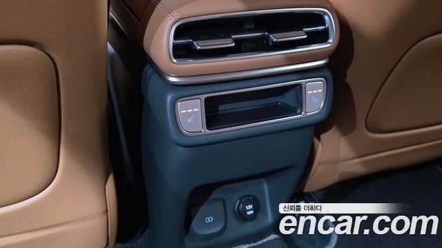 Genesis GV80 2023 — Photo 21/30