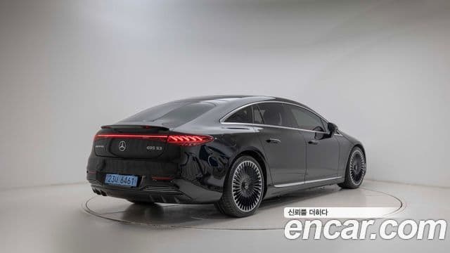 Mercedes-Benz EQS 2022 — Photo 17/20