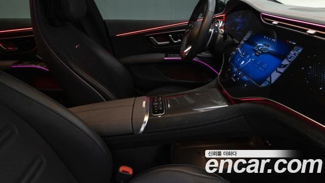 Mercedes-Benz EQS 2022 — Photo 16/20