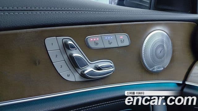 Mercedes-Benz E-Class 2019 — ფოტო 4/20