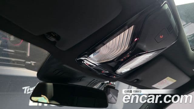 BMW 4 Series 2023 — Photo 17/39