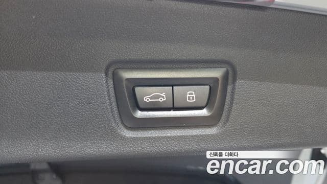 BMW 4 Series 2023 — Photo 25/39
