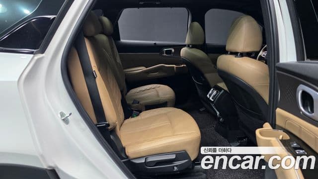 Kia Sorento 2024 — ფოტო 12/20