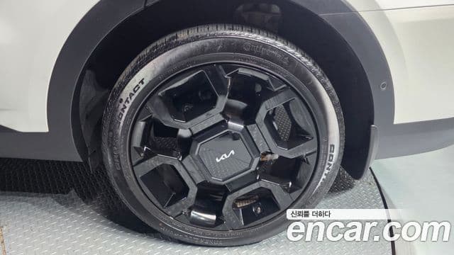 Kia Sorento 2024 — Photo 28/41