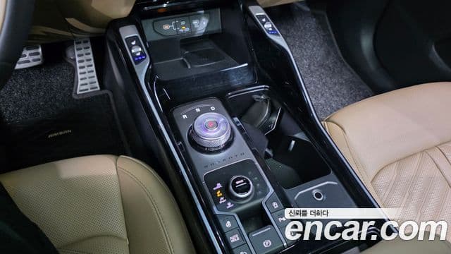 Kia Sorento 2023 — Şəkil 9/20