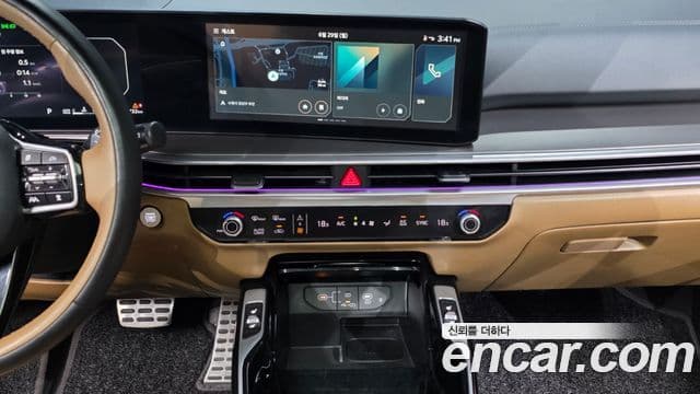 Kia Sorento 2023 — Şəkil 14/20