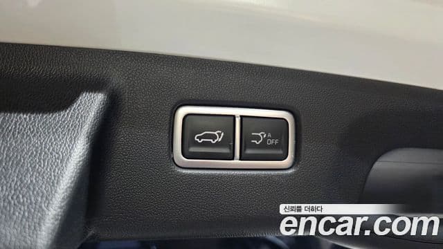 Kia Sorento 2023 — Şəkil 18/20
