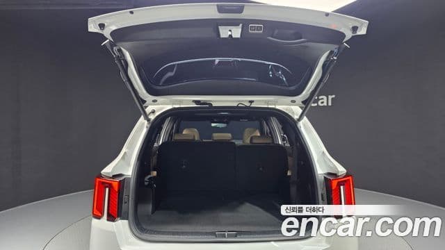 Kia Sorento 2023 — Şəkil 20/20