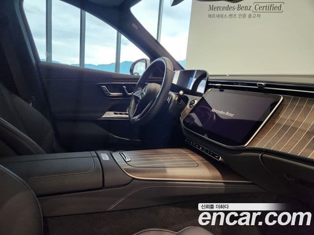 Mercedes-Benz E-Class 2025 — Фото 15/20