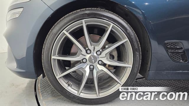 Genesis G70 2021 — ფოტო 4/20