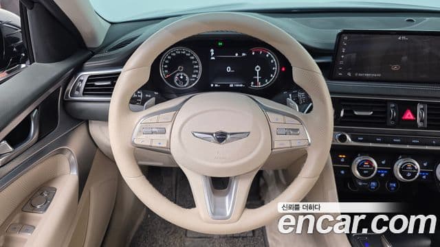 Genesis G70 2021 — ფოტო 13/20