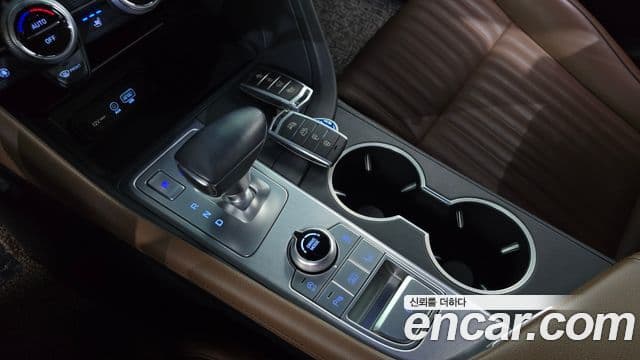 Genesis G70 2020 — ფოტო 9/20