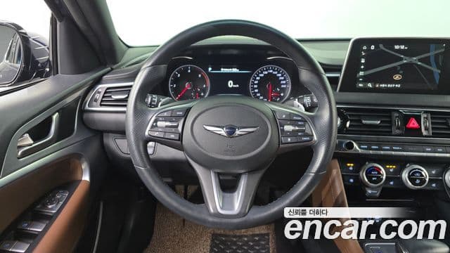 Genesis G70 2020 — ფოტო 13/20