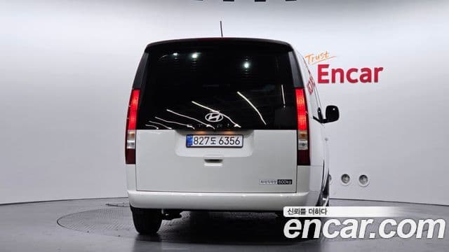Hyundai Staria 2025 — Şəkil 3/20