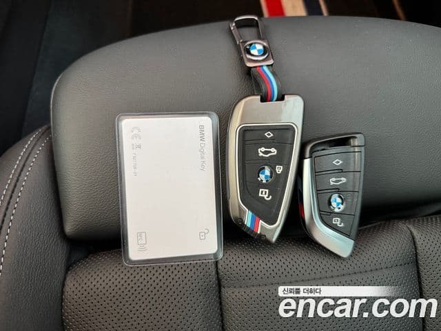 BMW X4 2023 — Şəkil 10/20