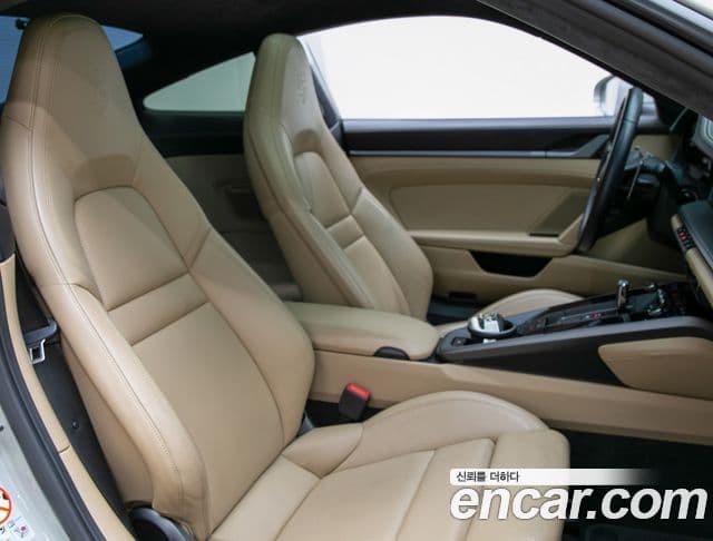 Porsche 911 2020 — Photo 10/20