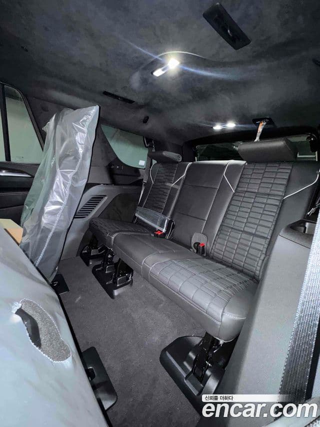 Cadillac Escalade 2026 — ფოტო 7/10