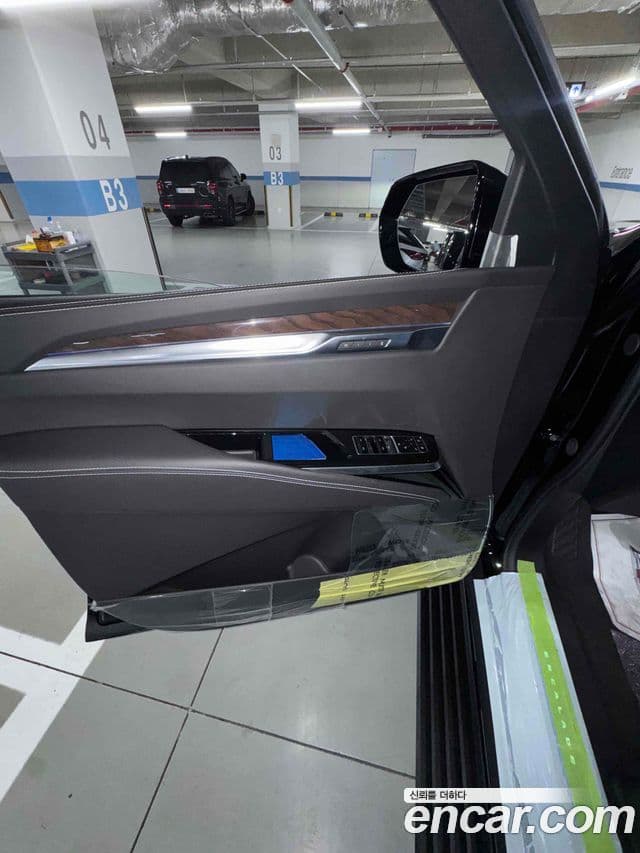 Cadillac Escalade 2026 — ფოტო 9/10