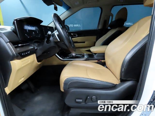 Kia Carnival 2022 — Фото 5/20