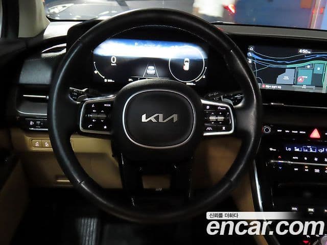 Kia Carnival 2022 — Фото 8/20
