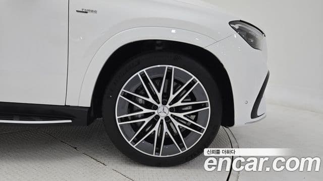 Mercedes-Benz GLE-Class 2025 — Şəkil 1/18